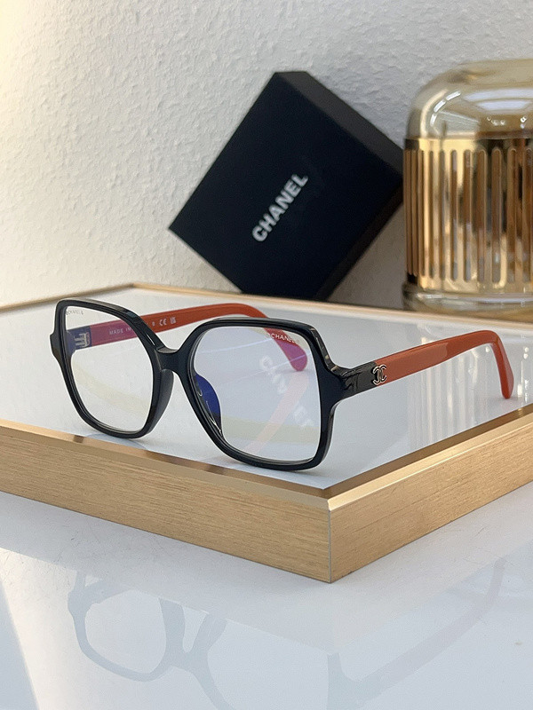 CHNL Sunglasses AAAA-4243