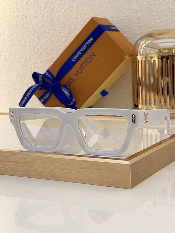 LV Sunglasses AAAA-4816
