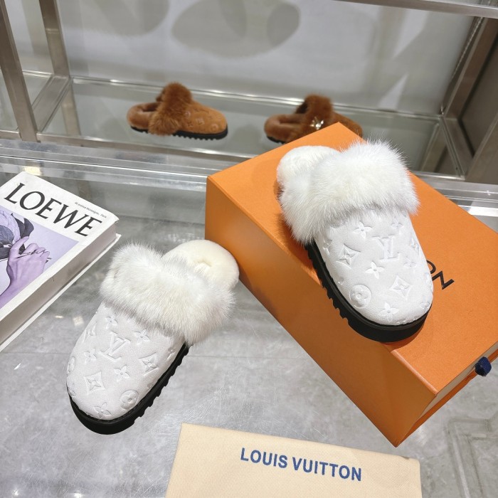 LV women Sandals 1：1 Quality-886