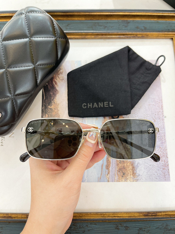 CHNL Sunglasses AAAA-4401