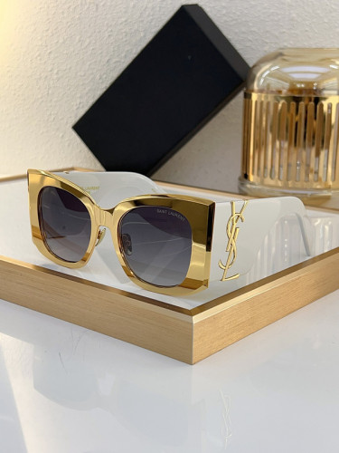 YL  Sunglasses AAAA-933
