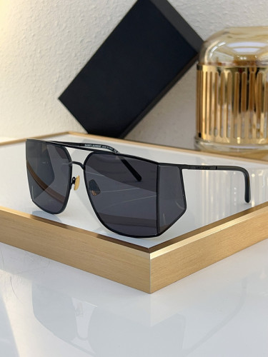 YL  Sunglasses AAAA-944