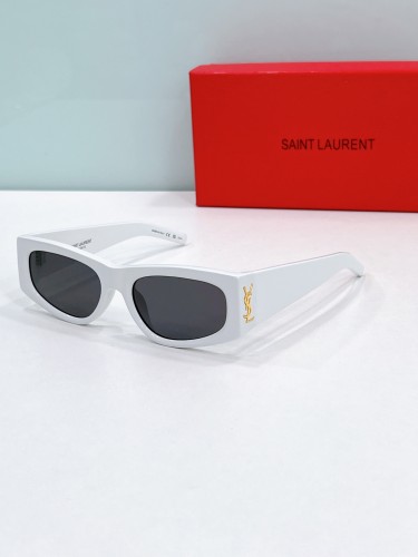 YL  Sunglasses AAAA-1024