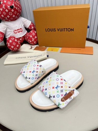 LV Sandals 1：1 Quality-1114