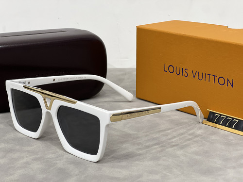 LV Sunglasses AAA-515
