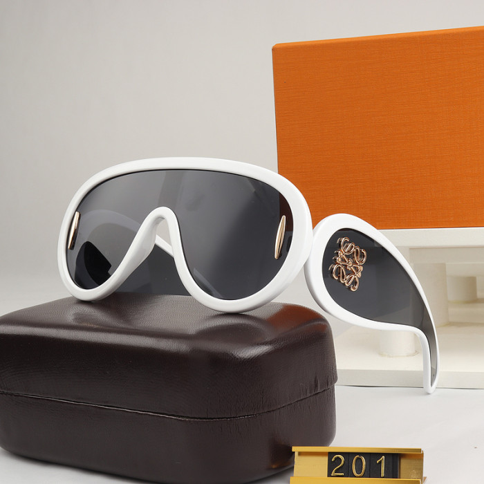 Loewe Sunglasses AAA-004