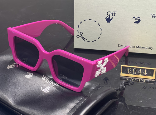 Off white Sunglasses AAA-012