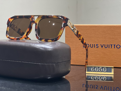 LV Sunglasses AAA-435