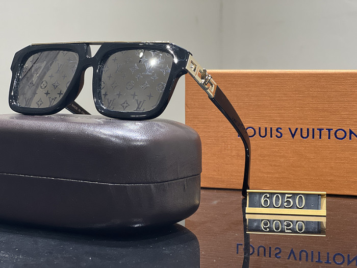 LV Sunglasses AAA-433