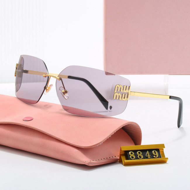 Miu Miu Sunglasses AAA-045