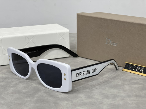 Dior Sunglasses AAA-225