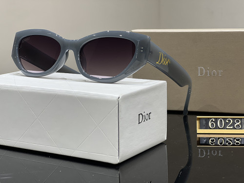 Dior Sunglasses AAA-179