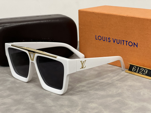LV Sunglasses AAA-468