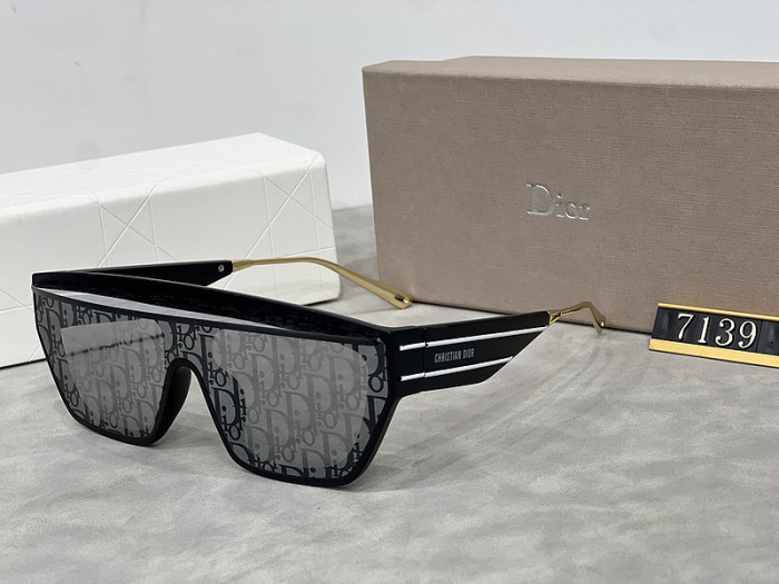 Dior Sunglasses AAA-211