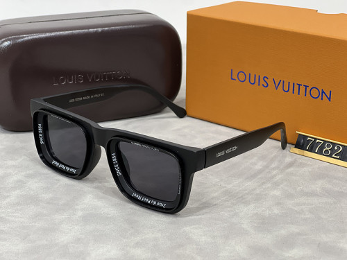 LV Sunglasses AAA-550