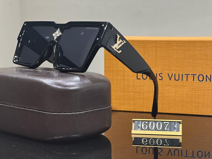 LV Sunglasses AAA-420