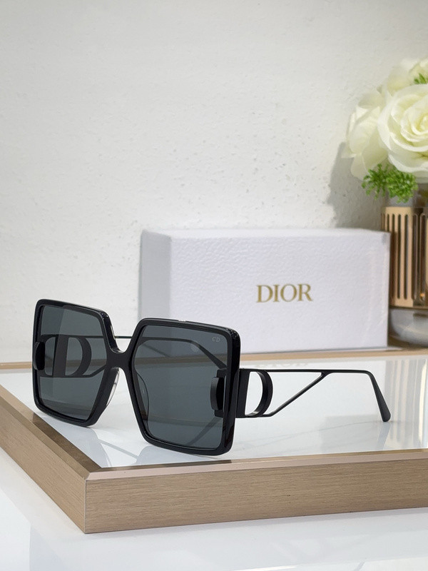 Dior Sunglasses AAAA-3517
