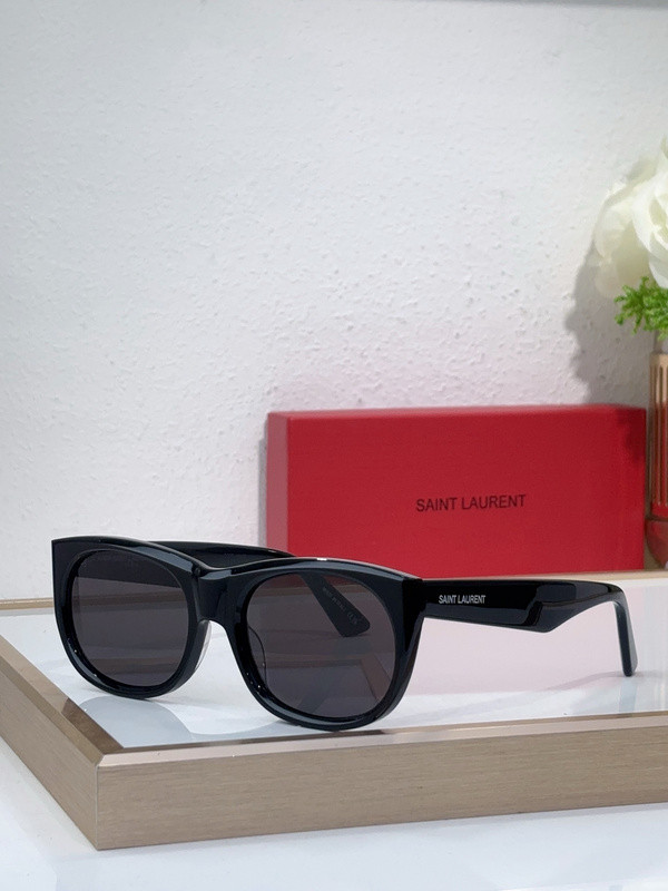 YL  Sunglasses AAAA-1140