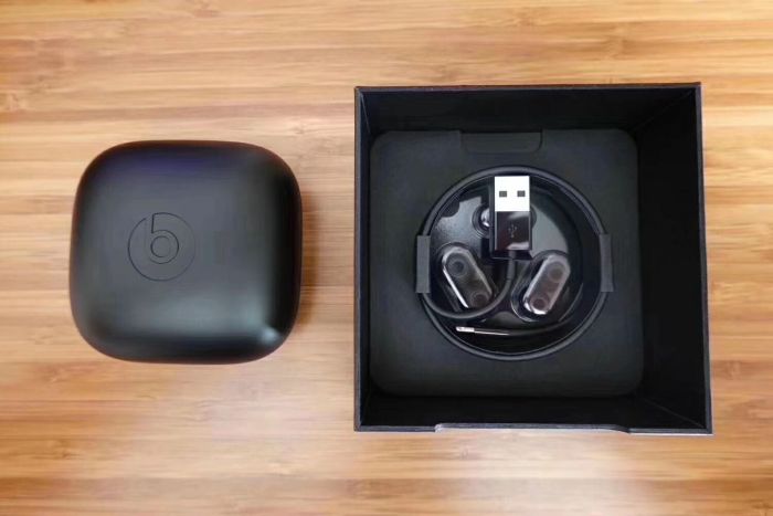 POWER BEATS PRO-001