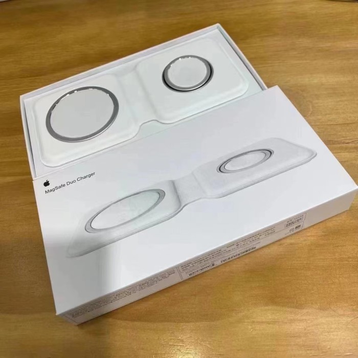 MagSafe Duo Charger