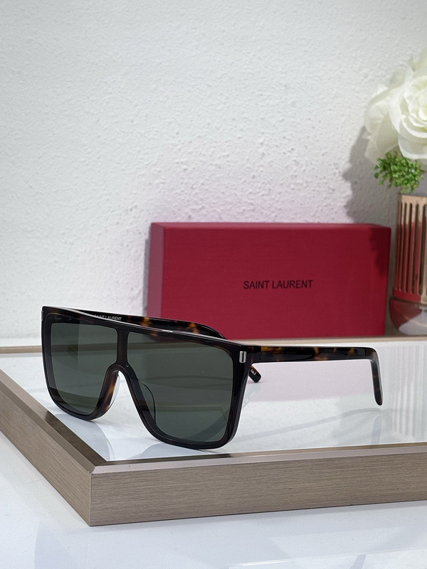 YL  Sunglasses AAAA-1226