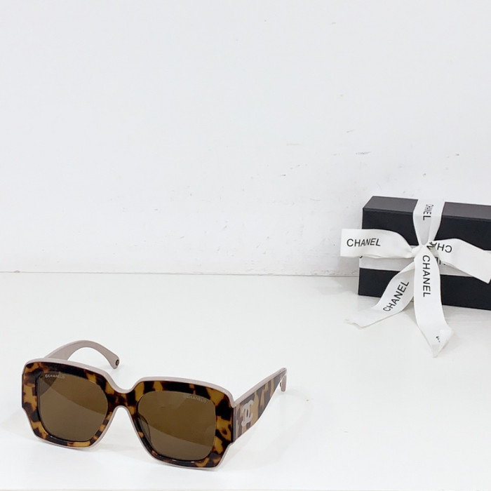 CHNL Sunglasses AAAA-5211