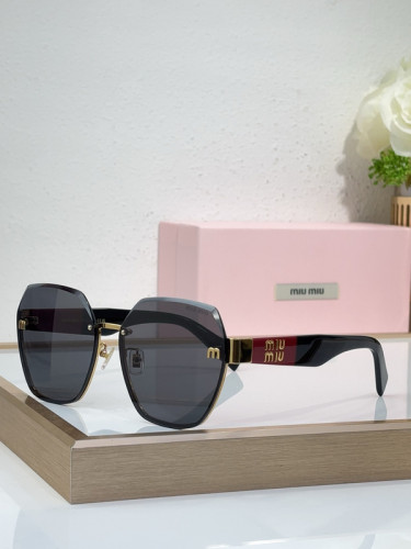 Miu Miu Sunglasses AAAA-1882