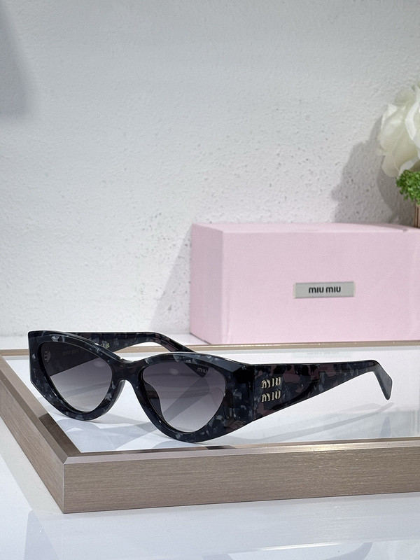 Miu Miu Sunglasses AAAA-2124