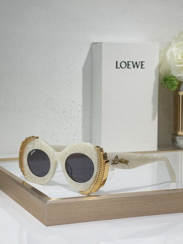 Loewe Sunglasses AAAA-934