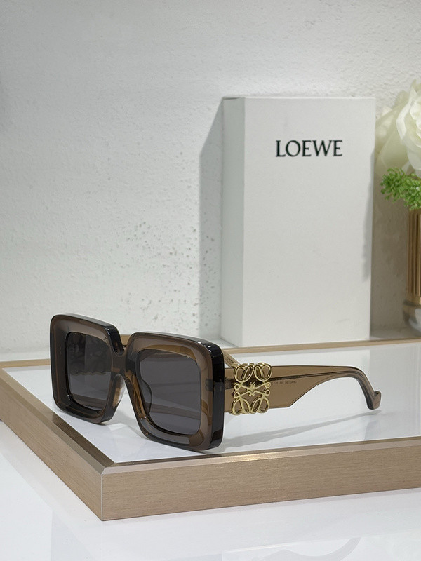 Loewe Sunglasses AAAA-926