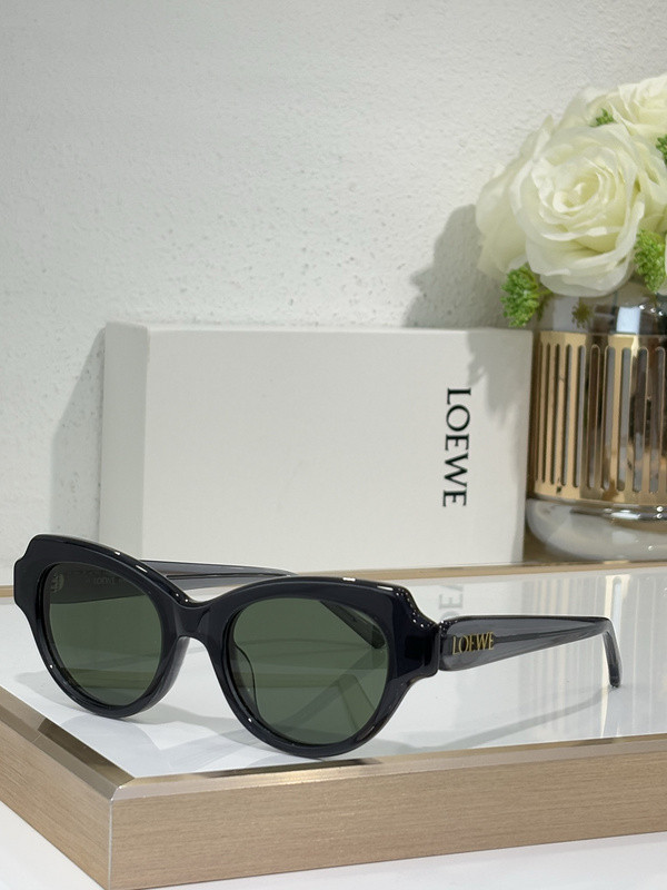 Loewe Sunglasses AAAA-908