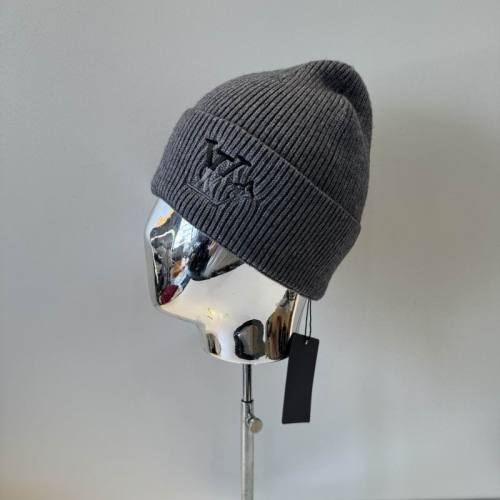 LV Hats AAA-1355