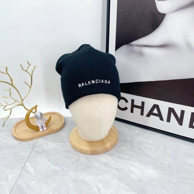 B Hats AAA-1302