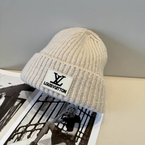 LV Hats AAA-1272