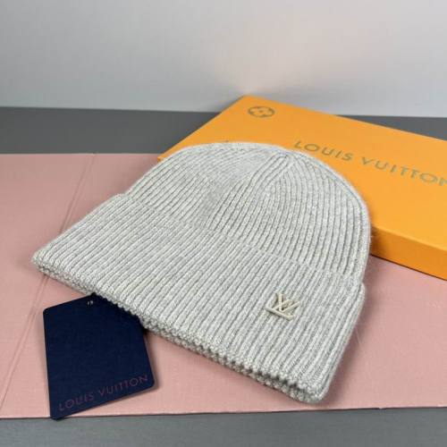 LV Hats AAA-1427