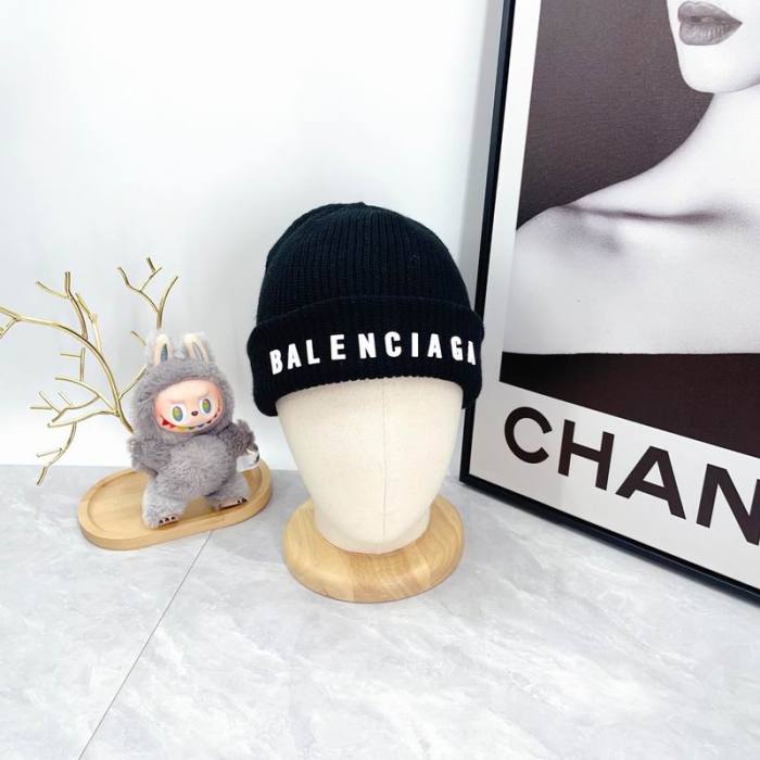 B Hats AAA-1301