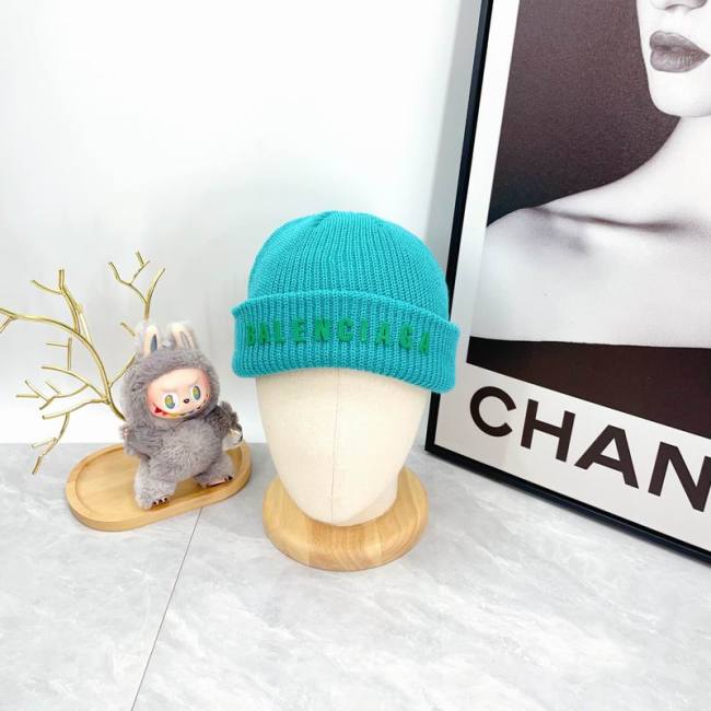 B Hats AAA-1297