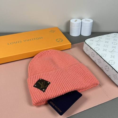 LV Hats AAA-1570