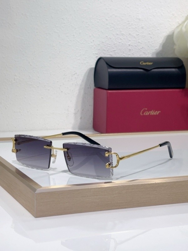 Cartier Sunglasses AAAA-10745