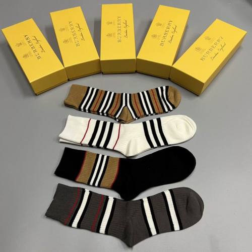 Burberrys Socks-026