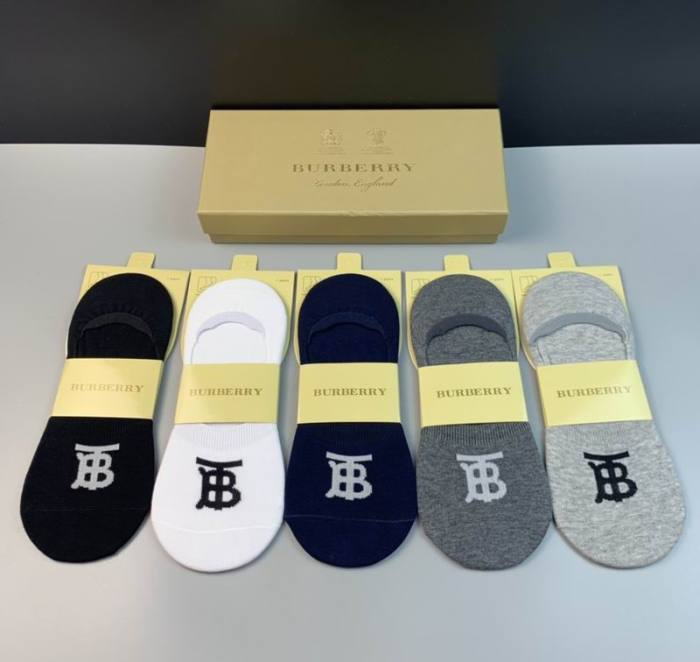 Burberrys Socks-025