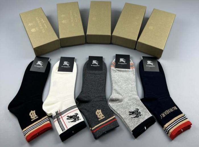 Burberrys Socks-024