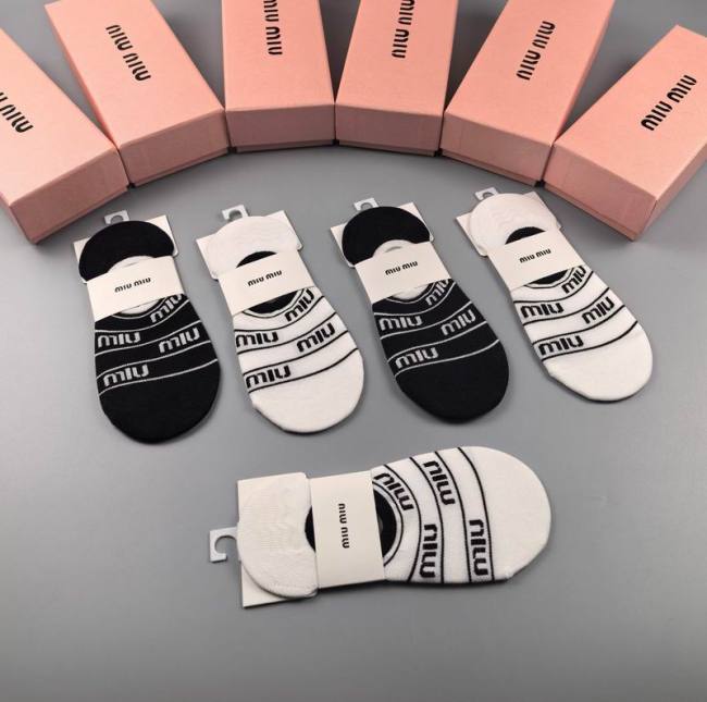 Miumiu Socks-041