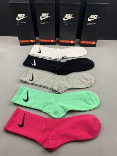 Nike Socks-012