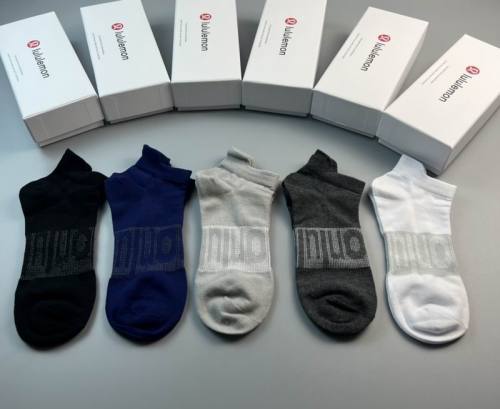 Luluemon Socks-015