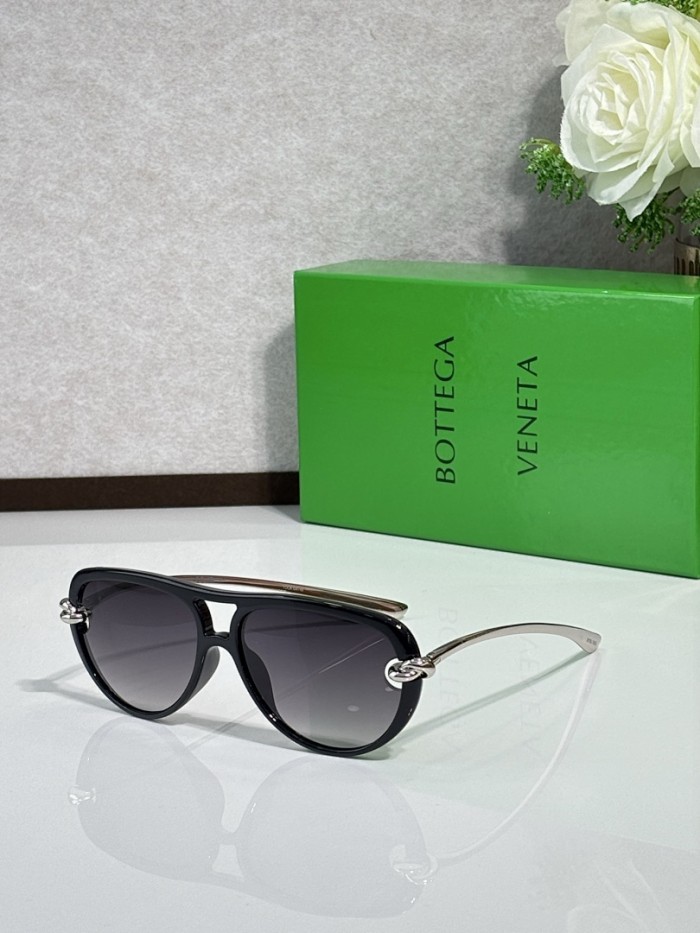 Bottega Veneta Sunglasses AAAA-667