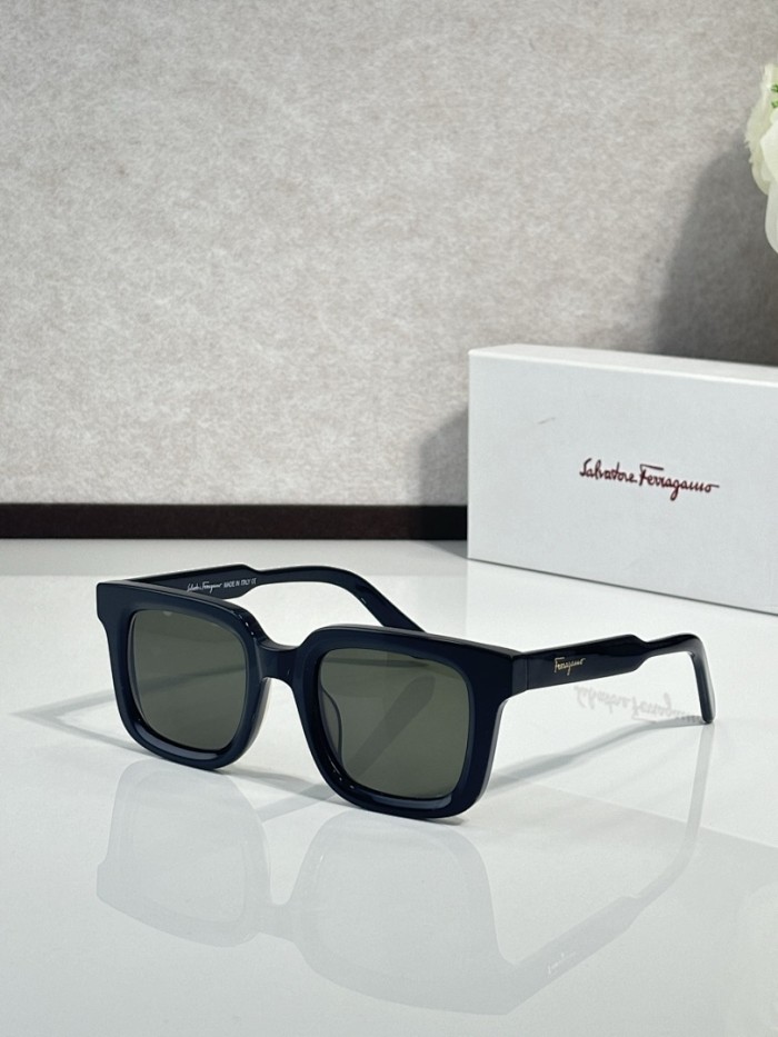 Ferragamo Sunglasses AAAA-1111