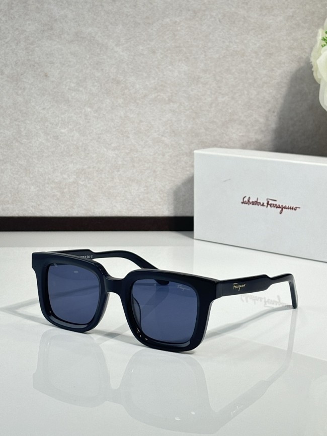 Ferragamo Sunglasses AAAA-1110