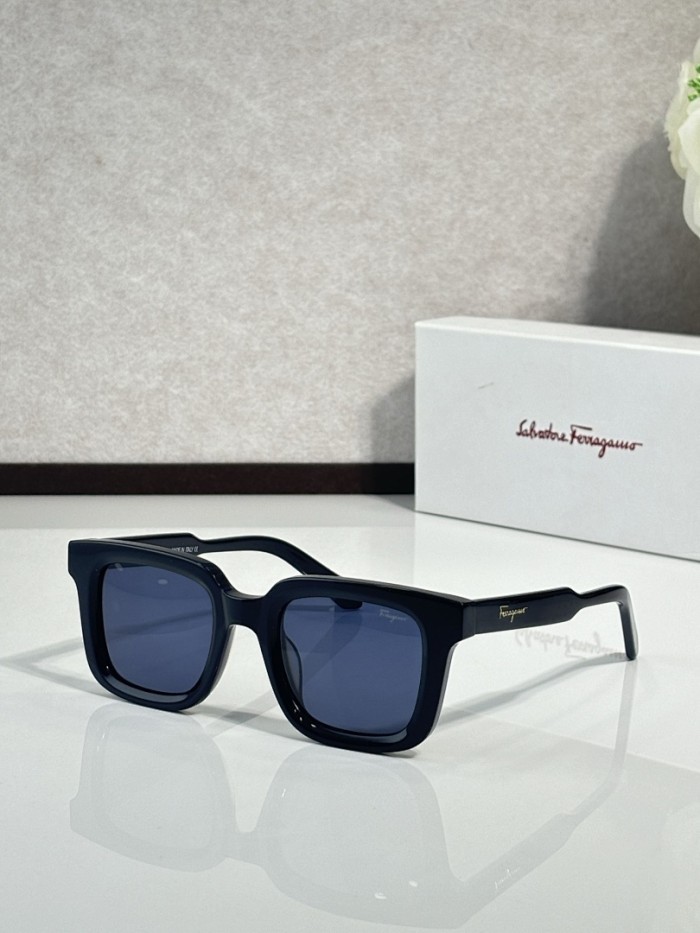 Ferragamo Sunglasses AAAA-1110
