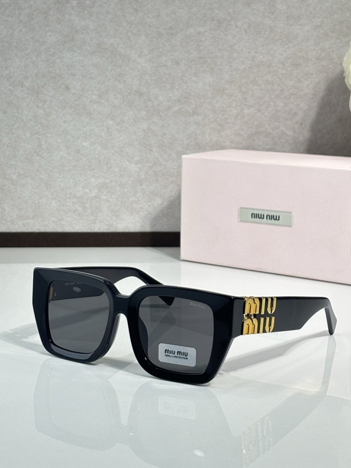 Miu Miu Sunglasses AAAA-3060